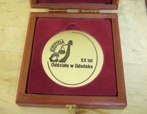 medal okolicznościowy 01